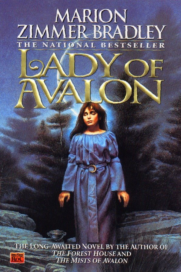Lady Of Avalon: A Novel