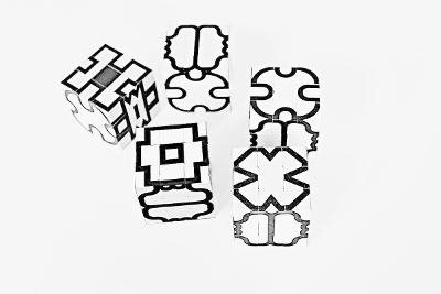 de-sign cube