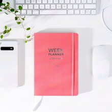 Week Planner undated pink